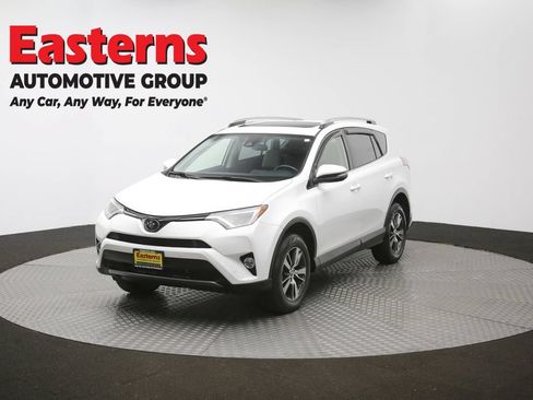 Used 2018 Toyota RAV4 XLE AWD/4WD image 57