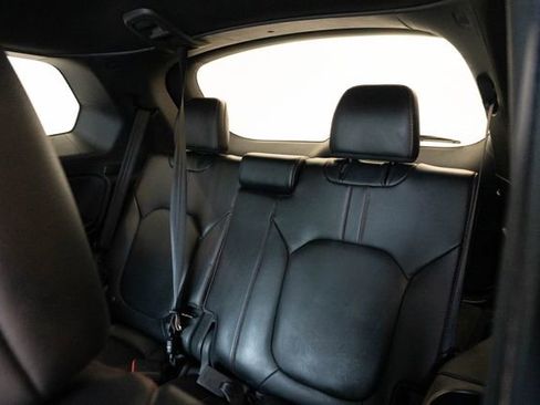 Used 2025 Honda Pilot TrailSport image 20