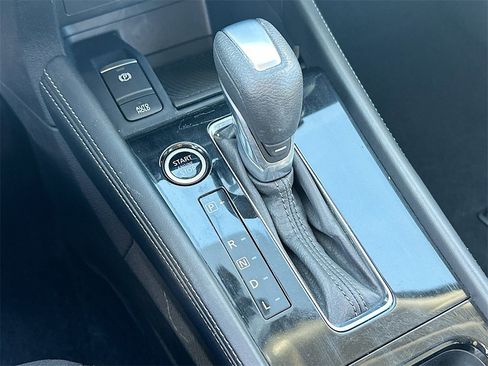 Used 2021 Nissan Kicks SV image 22