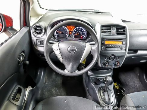 Used 2015 Nissan Versa Note S Plus image 12
