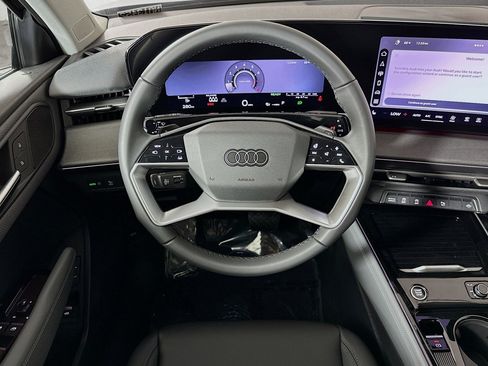 New 2026 Audi Q3 quattro 2.0T AWD/4WD image 5
