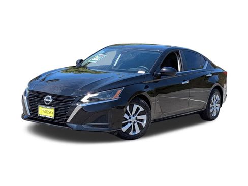 Used 2023 Nissan Altima 2.5 S FWD image 1