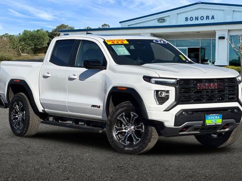 Used 2024 GMC Canyon AT4 w/ Technology Package AWD/4WD image 2