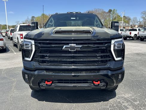 New 2026 Chevrolet Silverado 2500 LT w/ Trail Boss Package AWD/4WD image 3