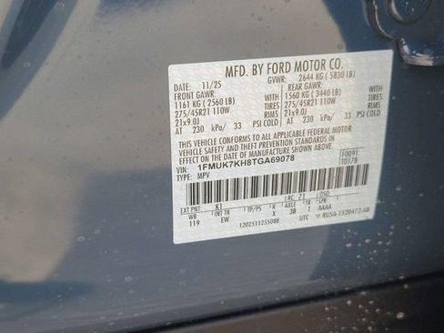 Used 2026 Ford Explorer ST-Line w/ ST-Line Street Pack RWD image 17