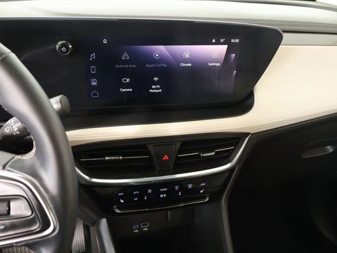 Used 2025 Buick Encore GX Avenir w/ Avenir Technology Package AWD/4WD image 5