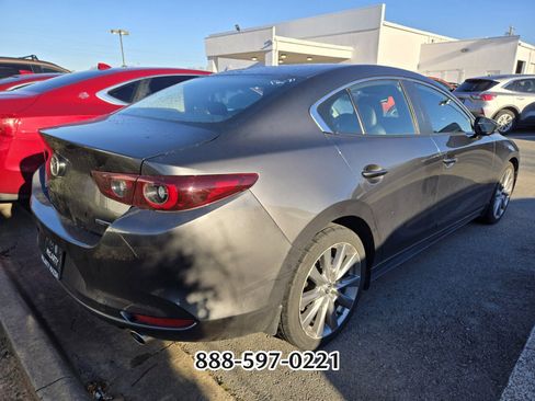 Certified 2022 MAZDA MAZDA3 s image 5