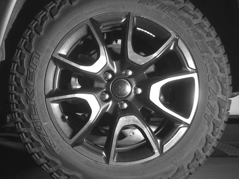 Used 2025 Jeep Compass Trailhawk image 14