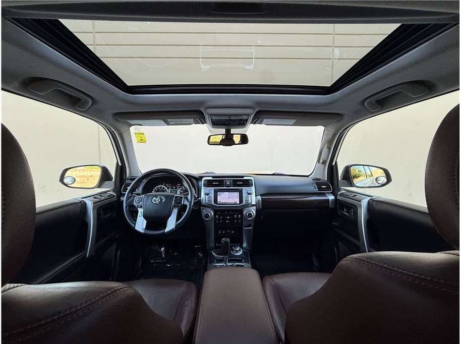 Used 2018 Toyota 4Runner Limited AWD/4WD image 20