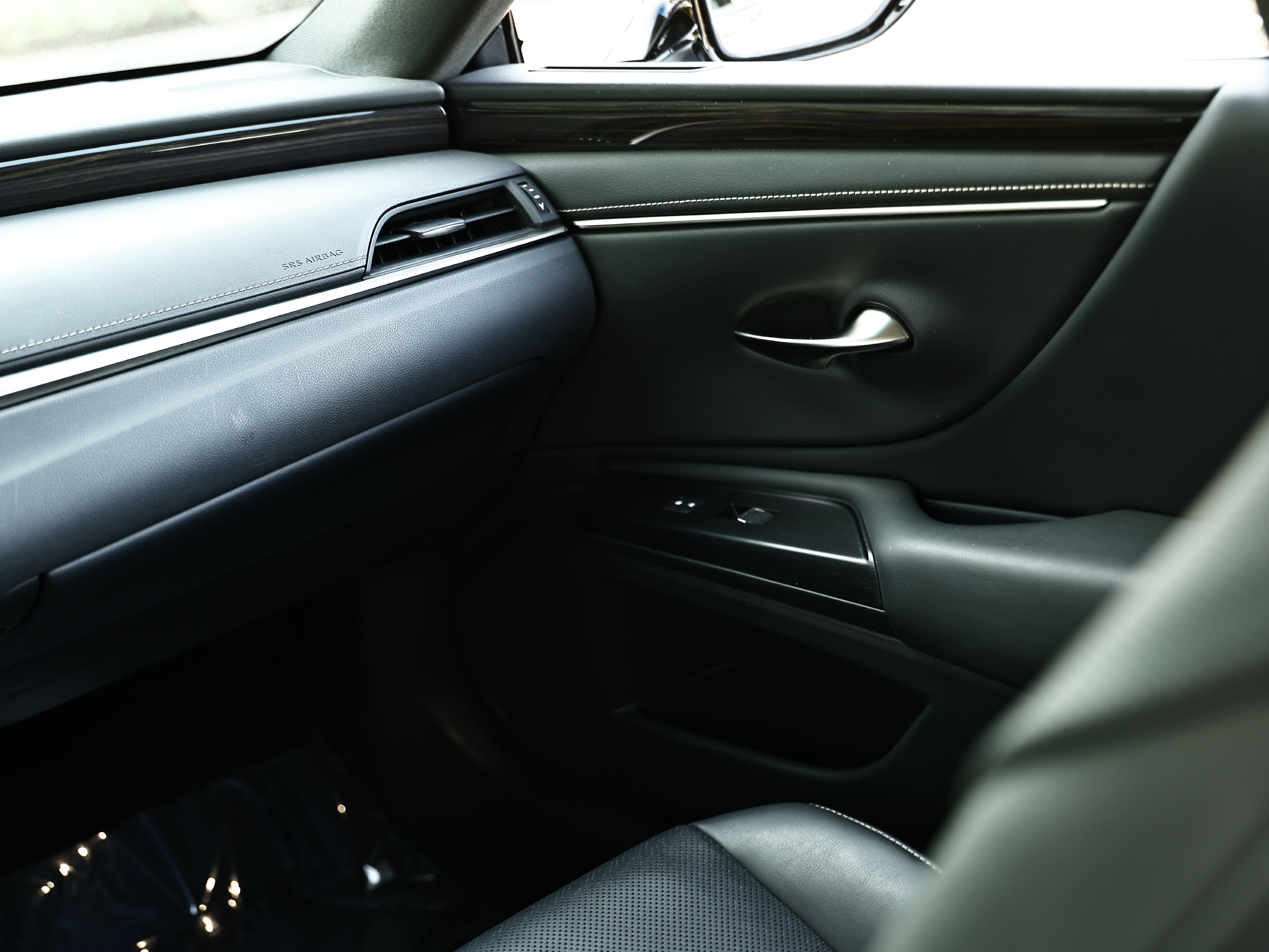 Used 2021 Lexus ES 350 w/ Premium Package FWD image 27