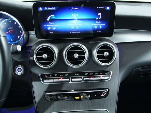 Certified 2022 Mercedes-Benz GLC 300 4MATIC image 13