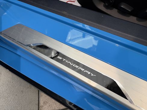 Used 2021 Chevrolet Corvette Stingray Premium Cpe w/ Z51 Performance Package image 27