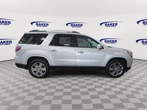 Used 2017 GMC Acadia Limited SLT FWD image 4