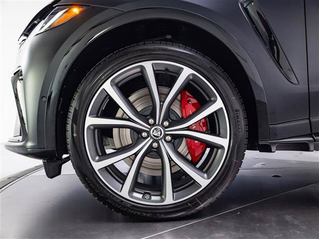 New 2026 Jaguar F-PACE SVR 575 Edition AWD/4WD image 13