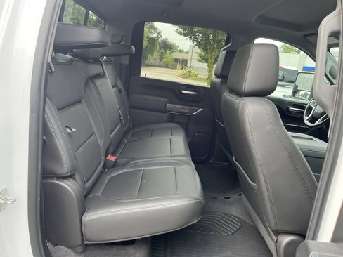Used 2020 Chevrolet Silverado 3500 LTZ w/ LTZ Premium Package AWD/4WD image 24