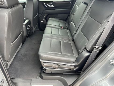 Used 2023 Chevrolet Tahoe Z71 w/ Luxury Package AWD/4WD image 21