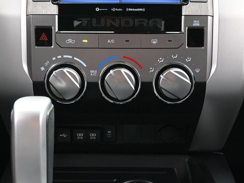 Used 2021 Toyota Tundra SR5 w/ SR5 Upgrade Package RWD image 35