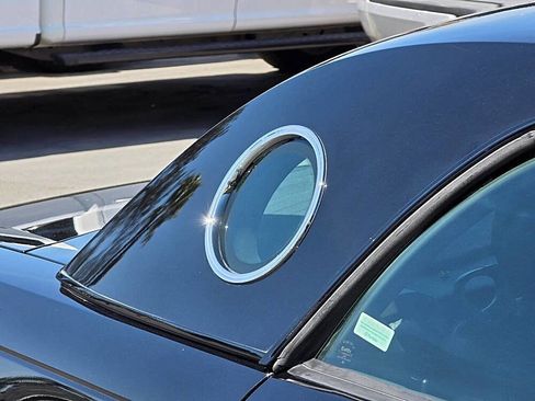 Used 2002 Ford Thunderbird Deluxe image 27