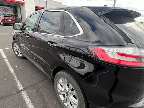 Used 2022 Ford Edge Titanium w/ Equipment Group 301A image 3