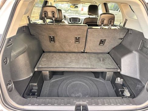 Used 2019 GMC Terrain SLT image 17