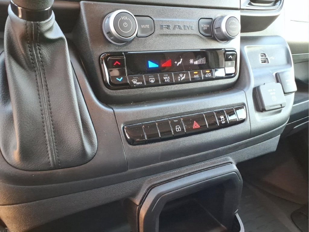Used 2025 RAM ProMaster 1500 w/ Convenience Group FWD image 25
