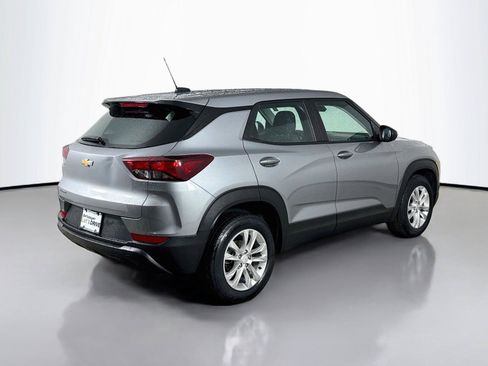 Used 2023 Chevrolet TrailBlazer LS FWD image 9
