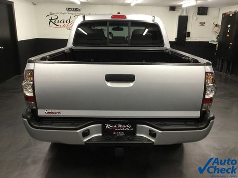 Used 2011 Toyota Tacoma 4x4 Double Cab w/ TRD Sport Pkg image 9