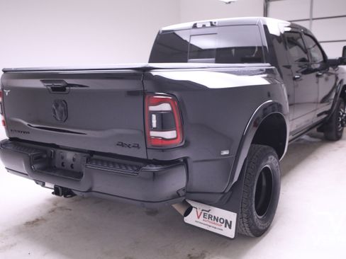 Used 2024 RAM 3500 Limited image 5