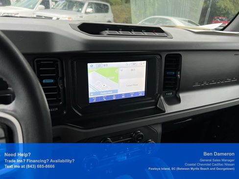Used 2022 Ford Bronco Black Diamond w/ Sasquatch Package AWD/4WD image 16