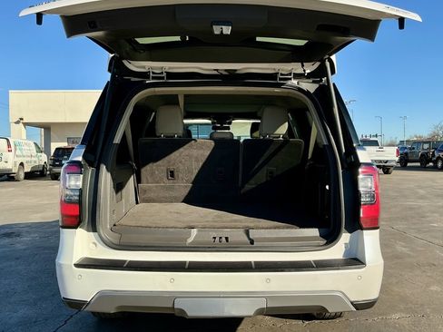 Used 2018 Ford Expedition Max Limited w/ Equipment Group 302A image 17