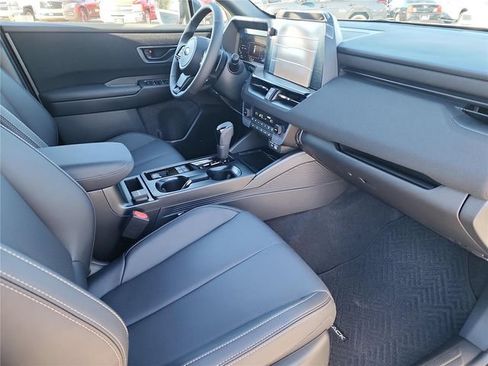 Used 2026 Subaru Outback Limited XT AWD/4WD image 16