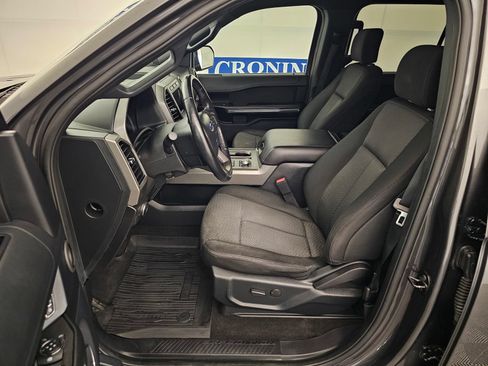 Used 2020 Ford Expedition XLT AWD/4WD image 5