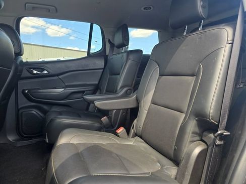 Used 2017 GMC Acadia SLT FWD image 12