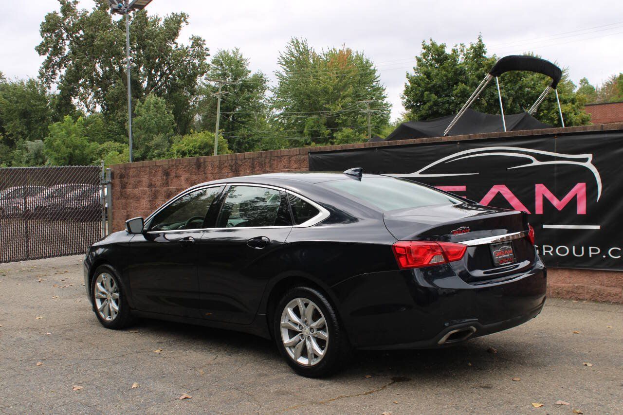 Used 2018 Chevrolet Impala LT FWD image 3