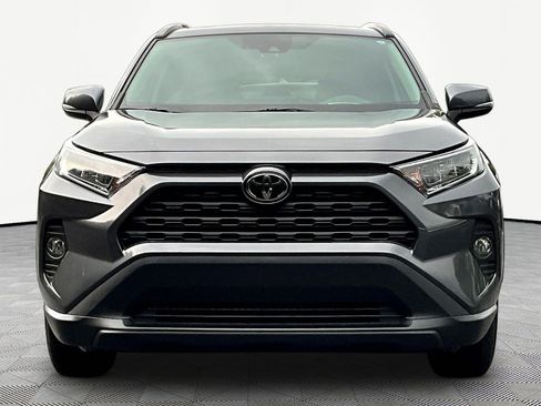Used 2021 Toyota RAV4 XLE w/ Convenience Package AWD/4WD image 2