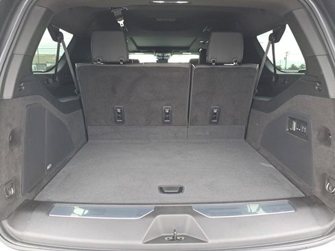 Certified 2024 Cadillac Escalade ESV Premium Luxury image 25