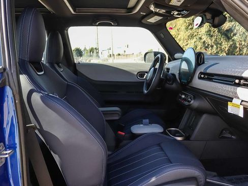 New 2026 MINI Cooper S FWD image 17