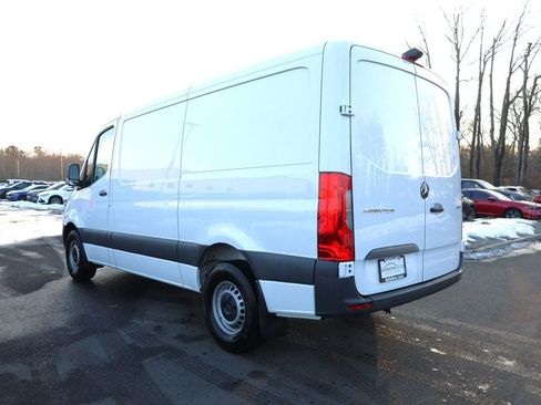 Used 2025 Mercedes-Benz Sprinter 2500 image 3