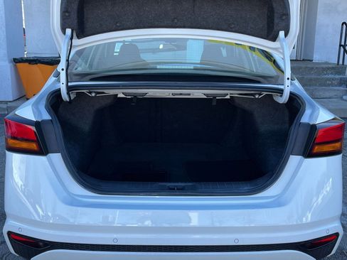 Used 2025 Nissan Altima 2.5 SV image 28