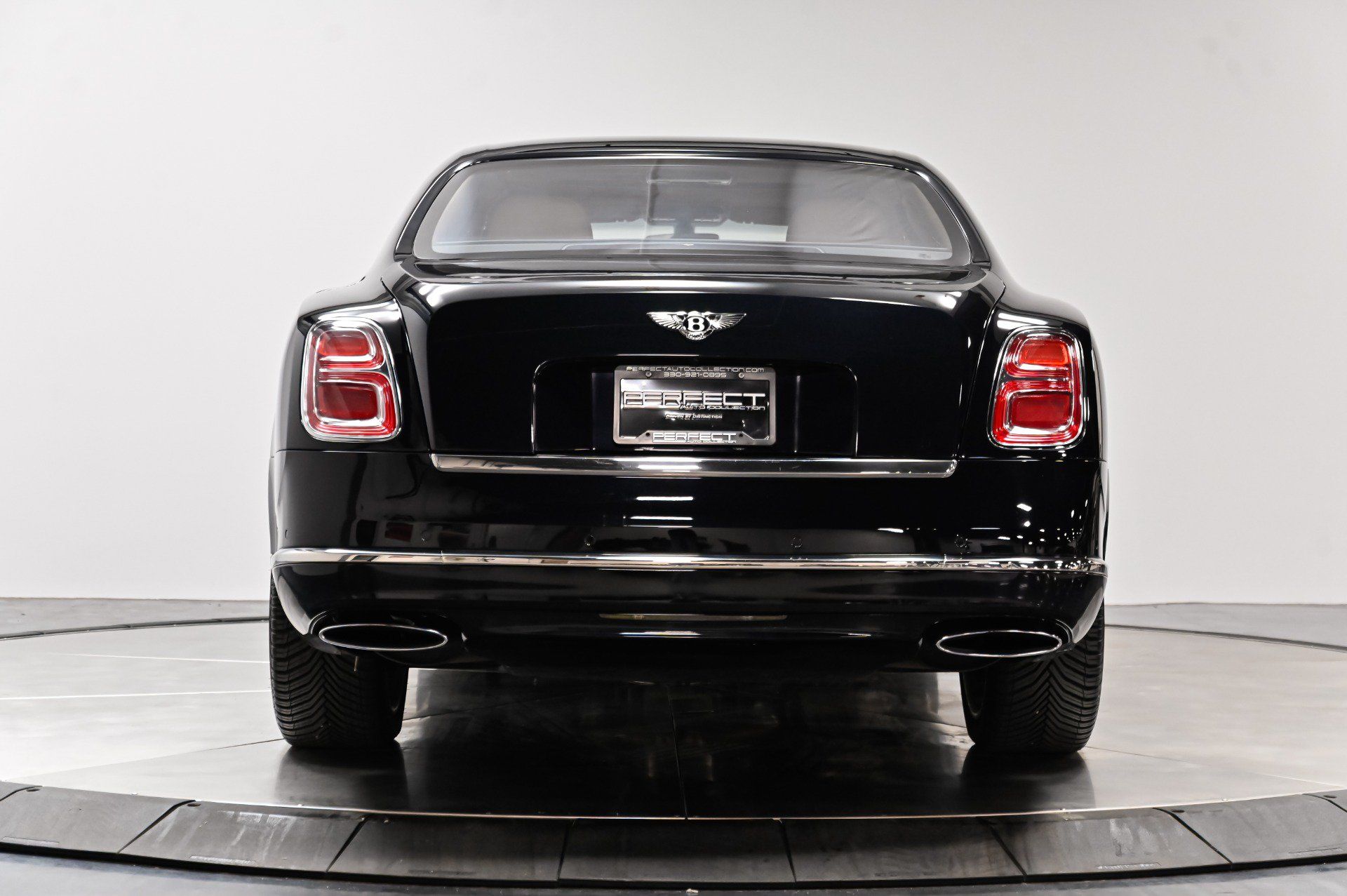 Used 2017 Bentley Mulsanne RWD image 36