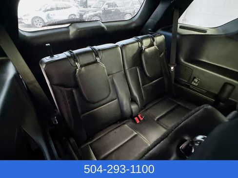 Used 2020 Ford Explorer XLT w/ Equipment Group 202A RWD image 27