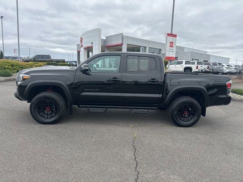 Used 2023 Toyota Tacoma TRD Pro AWD/4WD image 12