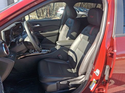 Used 2024 Chevrolet Trax RS w/ Driver Confidence Package image 14