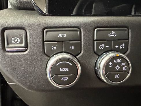 New 2026 GMC Sierra 1500 Elevation w/ Max Trailering Package image 17