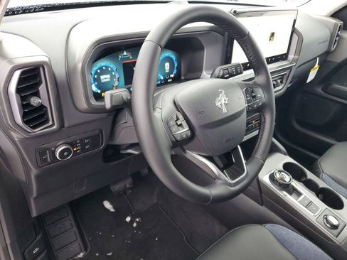 New 2025 Ford Bronco Sport Outer Banks AWD/4WD image 11