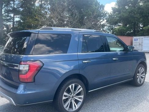 Used 2020 Ford Expedition Limited w/ Equipment Group 302A AWD/4WD image 6