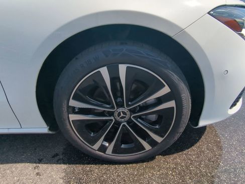 Used 2025 Mercedes-Benz CLA 250 image 22