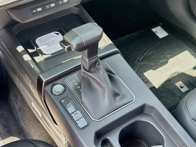 New 2027 Kia Seltos EX FWD image 16