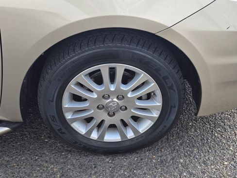 Used 2010 Toyota Sienna XLE image 45