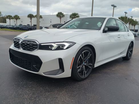 Used 2024 BMW M340i image 8